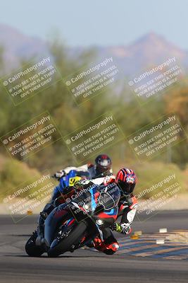 media/Nov-11-2023-SoCal Trackdays (Sat) [[efd63766ff]]/Turn 2 Set 2 (1145am)/